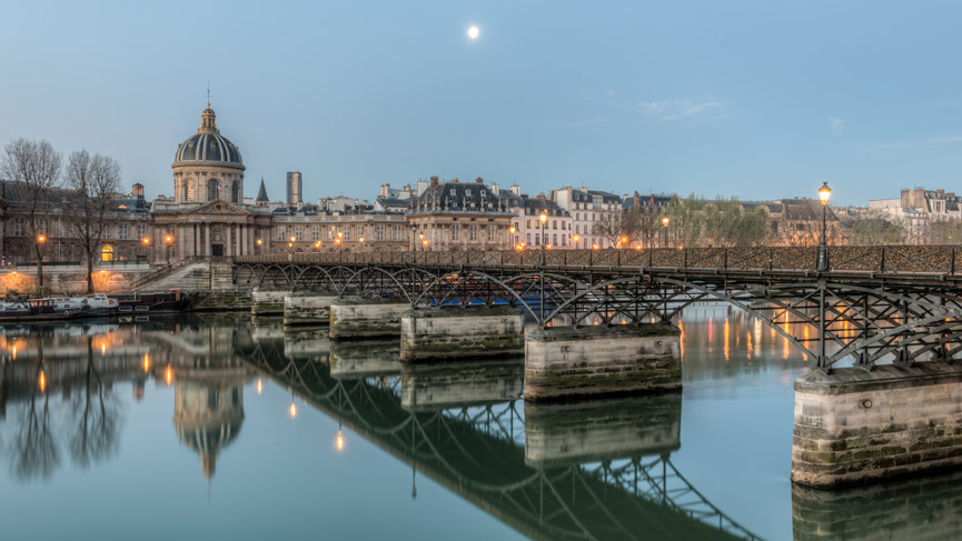 Pivatisation lieu d 'excepetion berges de Seine Paris